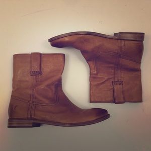 Frye Anna Short Boot 7M New!